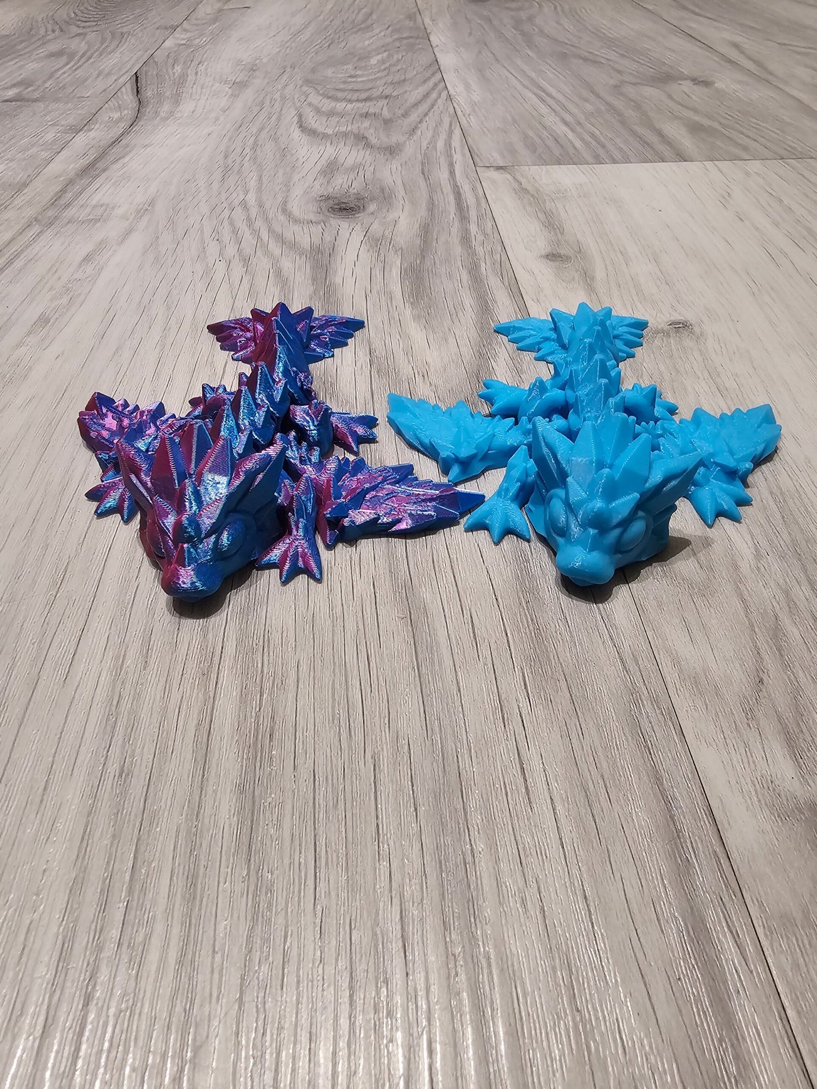 3D Printed Articulated Crystal Wing Wyvern Dragon with Egg: Fidget Toy - Image 4